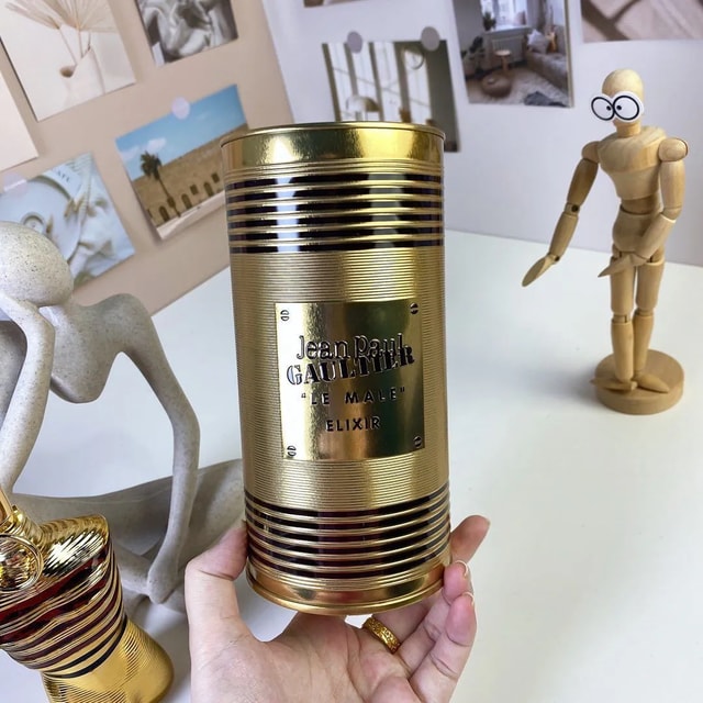 Jean Paul Gaultier Le Male Elixir product presentation