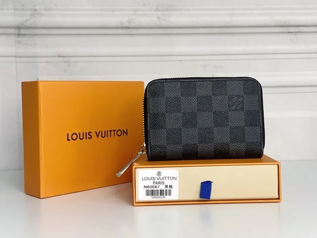 Black Checker Zip-Around Compact Wallet Q14 product presentation