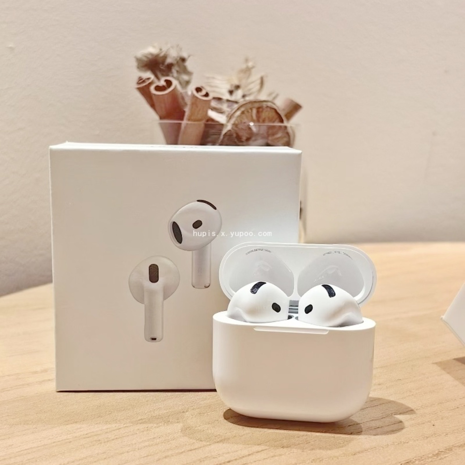 AirPods 4 product view 4