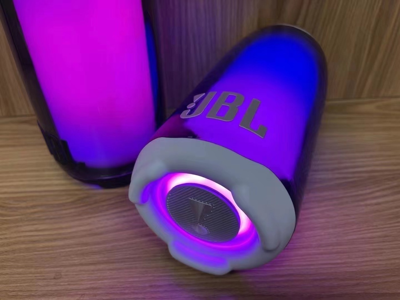 JBL Pulse 5 product view 2