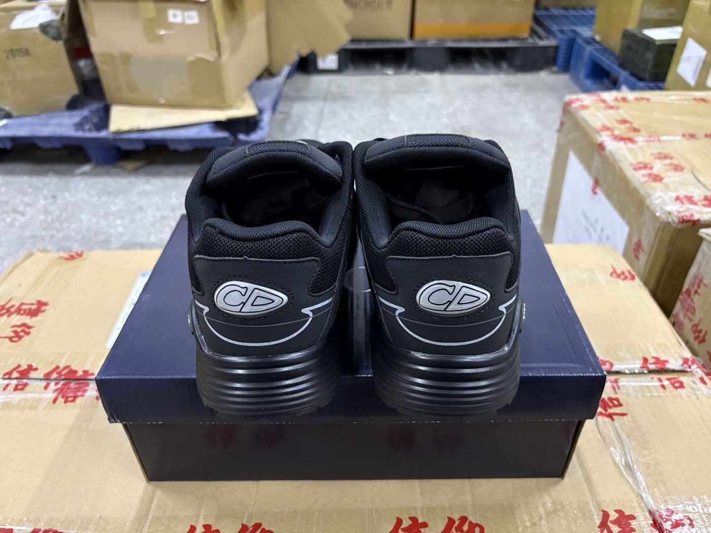 Black Reflective Mesh Runner Sneakers product view 6