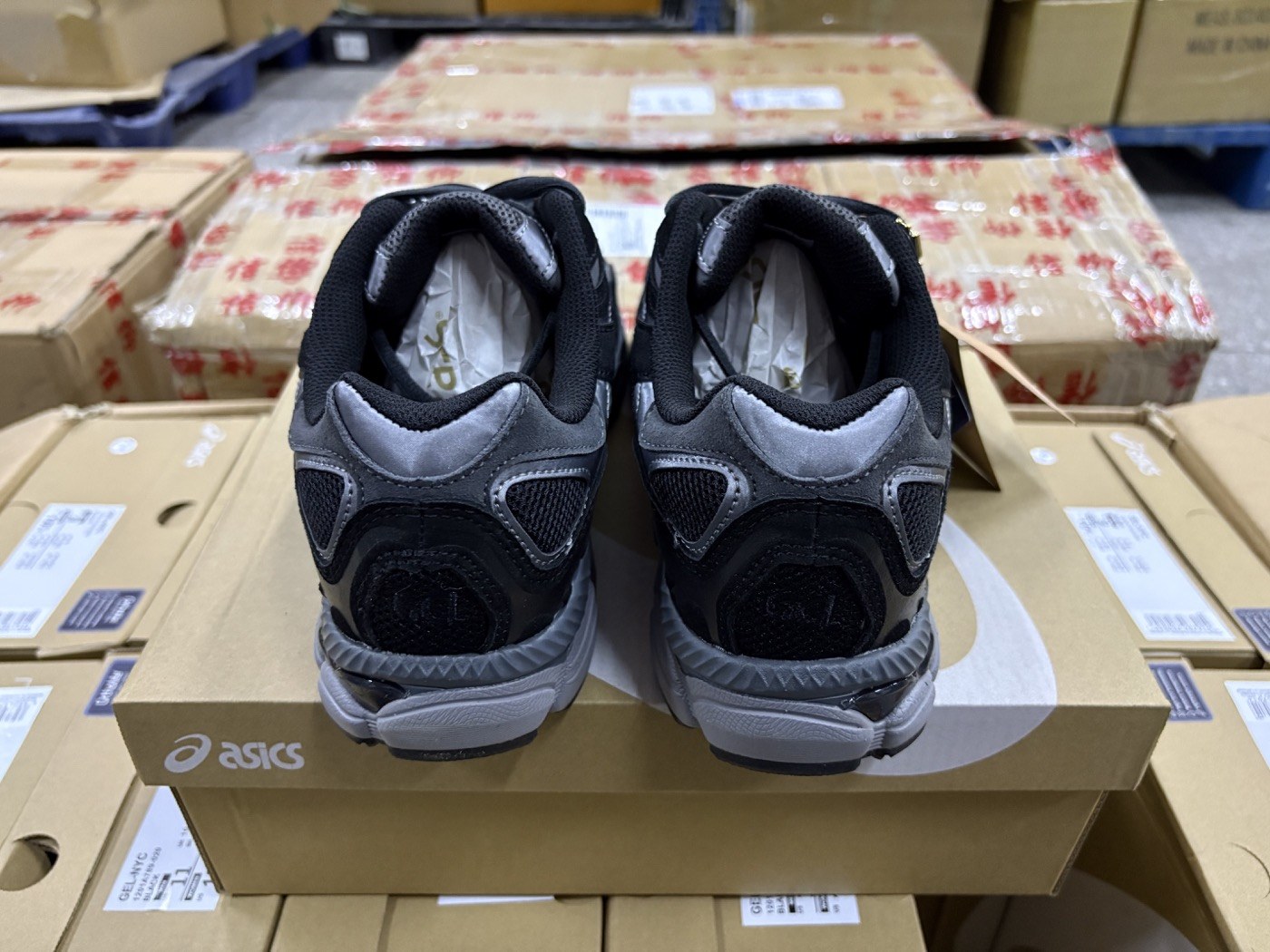 ASICS Black-and-Grey Mesh Running Sneakers product view 8