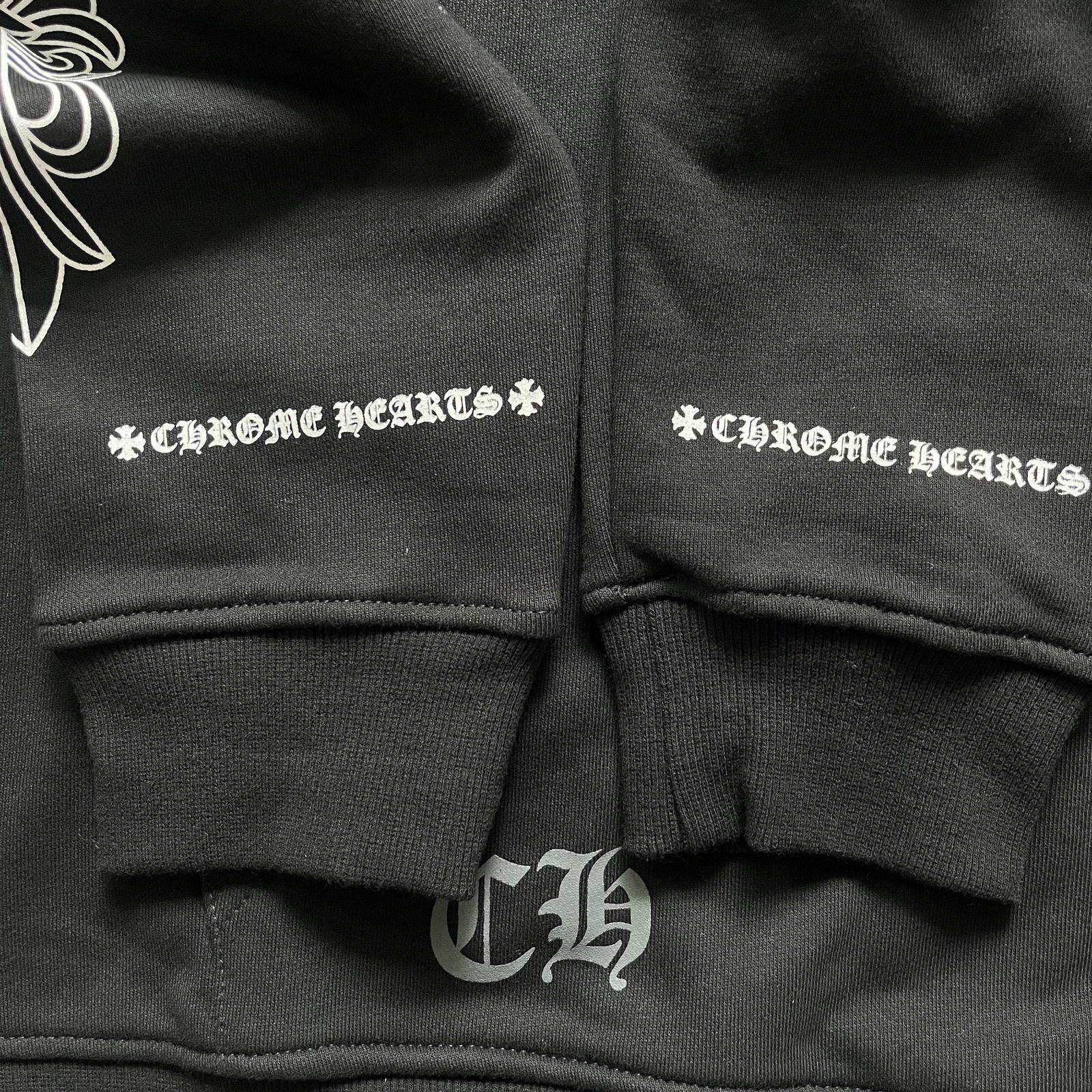 Chrome Hearts Horseshoe Sleeve-Print Hoodie — Black product view 3