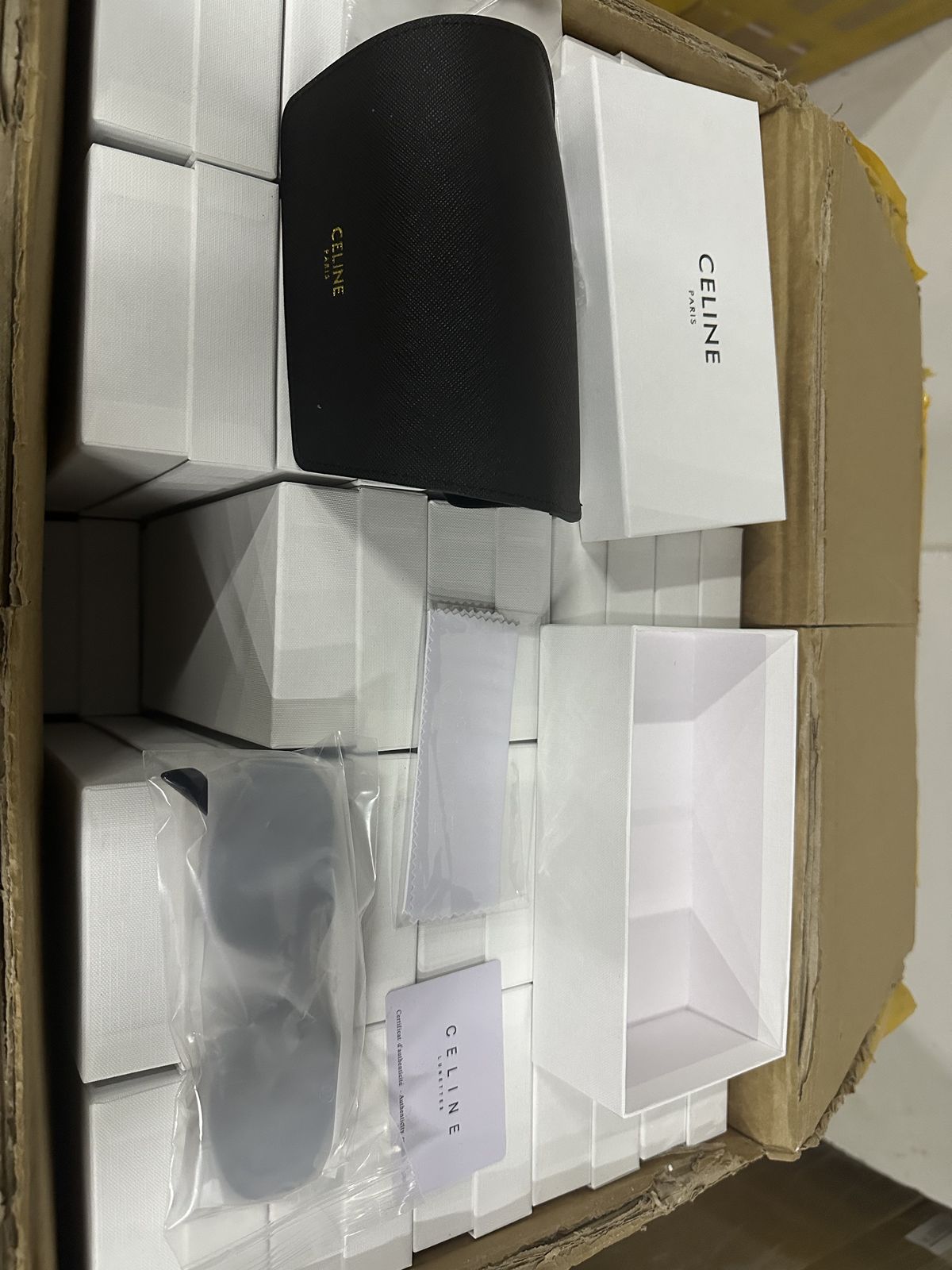 G06 Oval Sunglasses product view 2