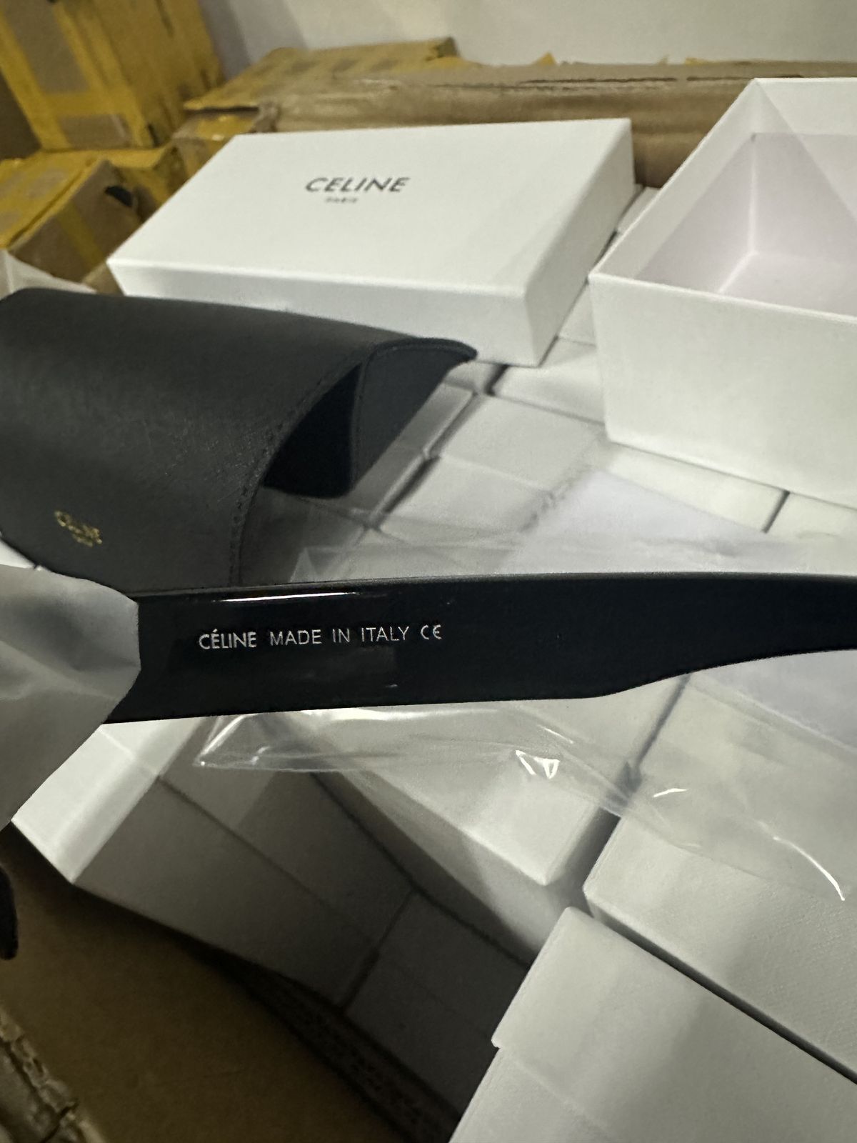 G06 Oval Sunglasses product view 5