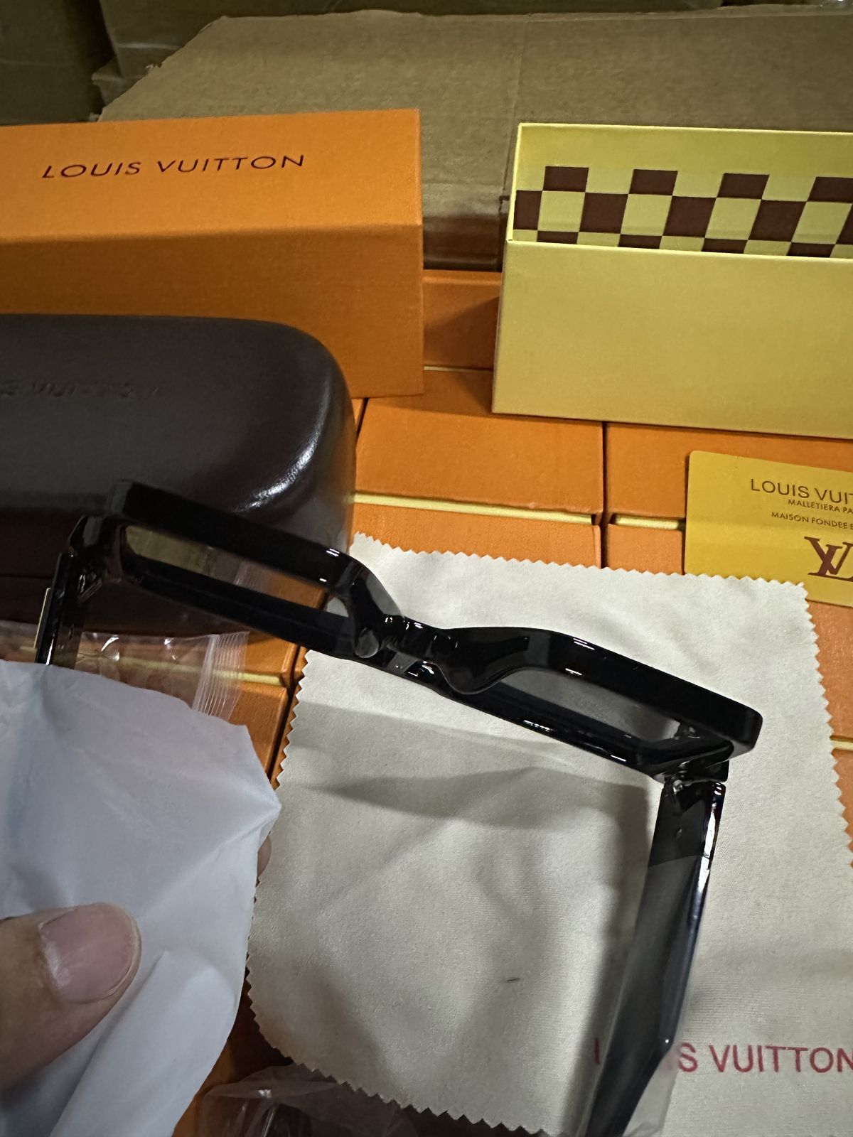 G08 Angular Shield Sunglasses product view 2