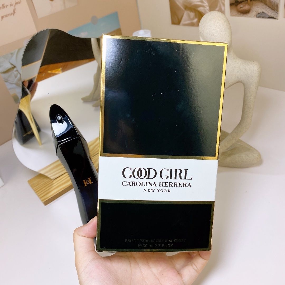 Carolina Herrera Good Girl product view 7