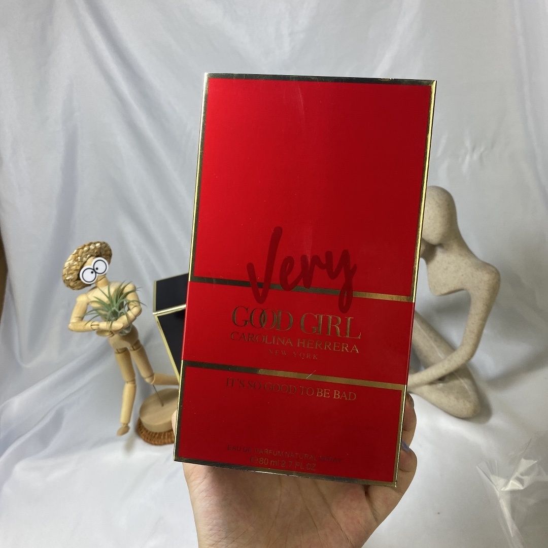 Carolina Herrera Good Girl product view 14