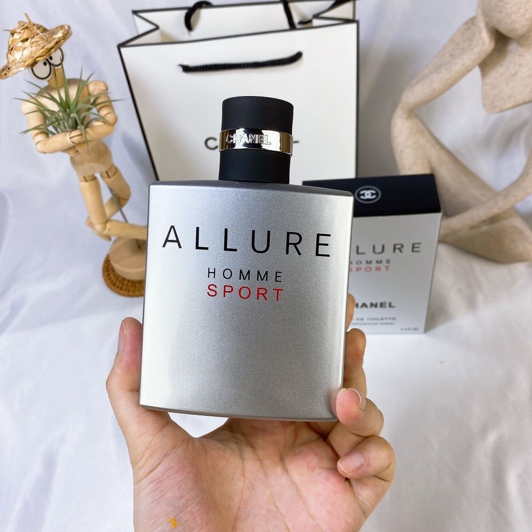 Chanel Allure Homme Sport Eau de Toilette product view 4