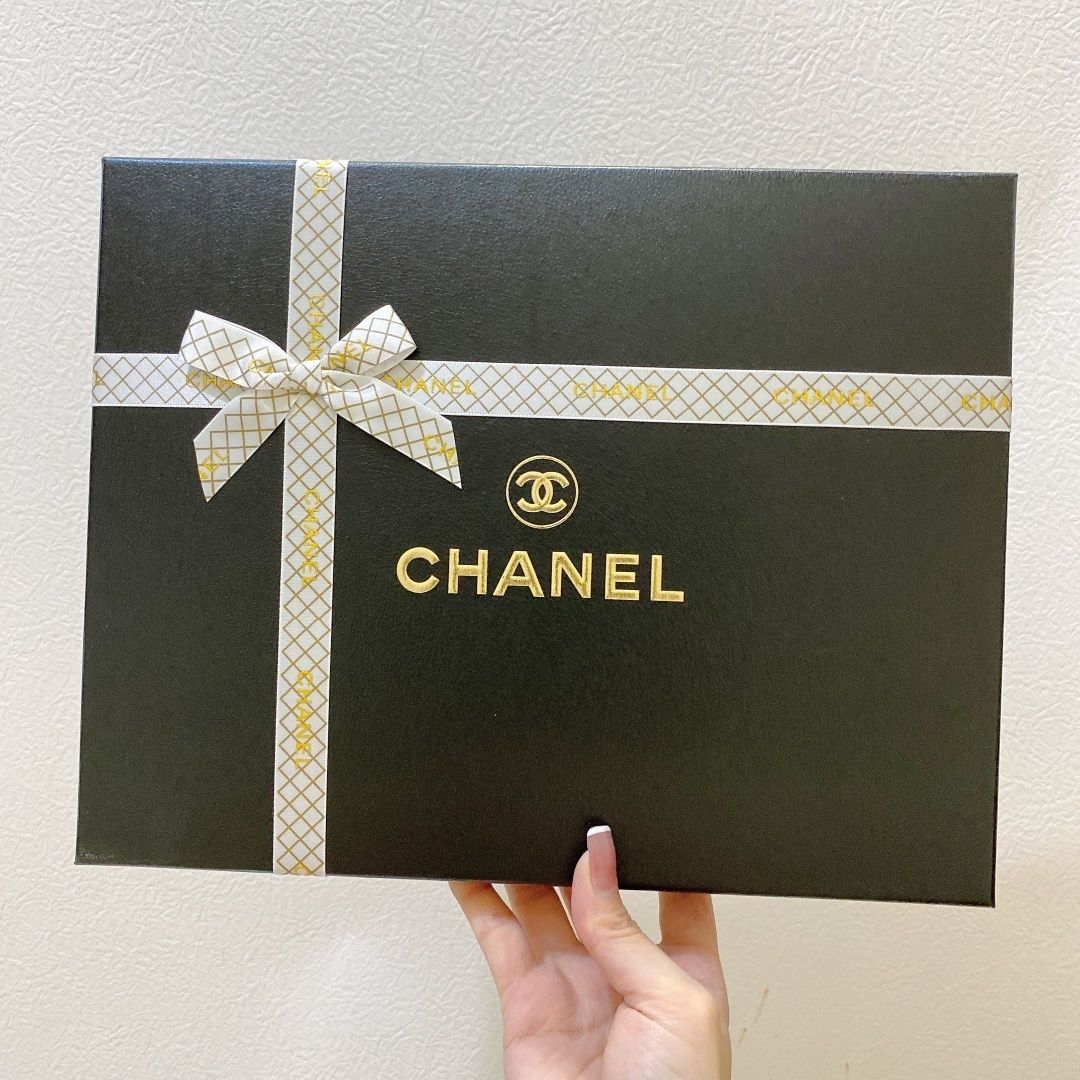 Chanel Perfume 9-Piece Gift Set product view 2