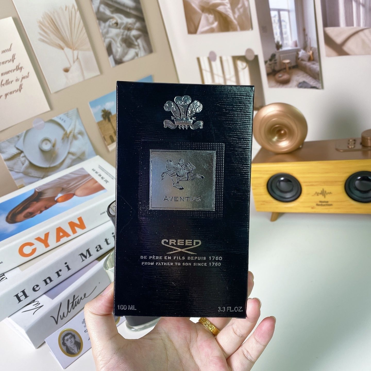 Creed Aventus product view 2