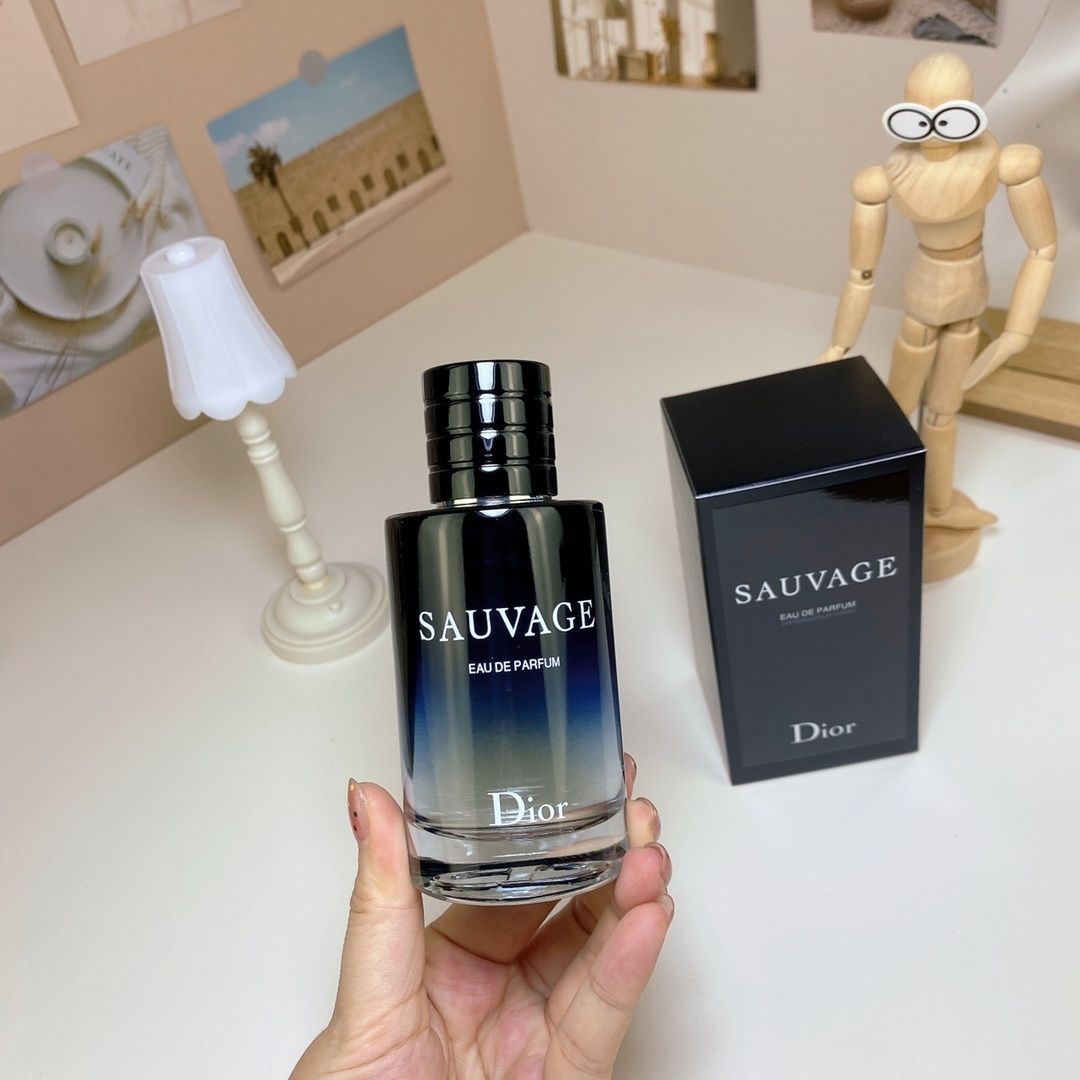 Dior Sauvage Eau de Parfum product view 6