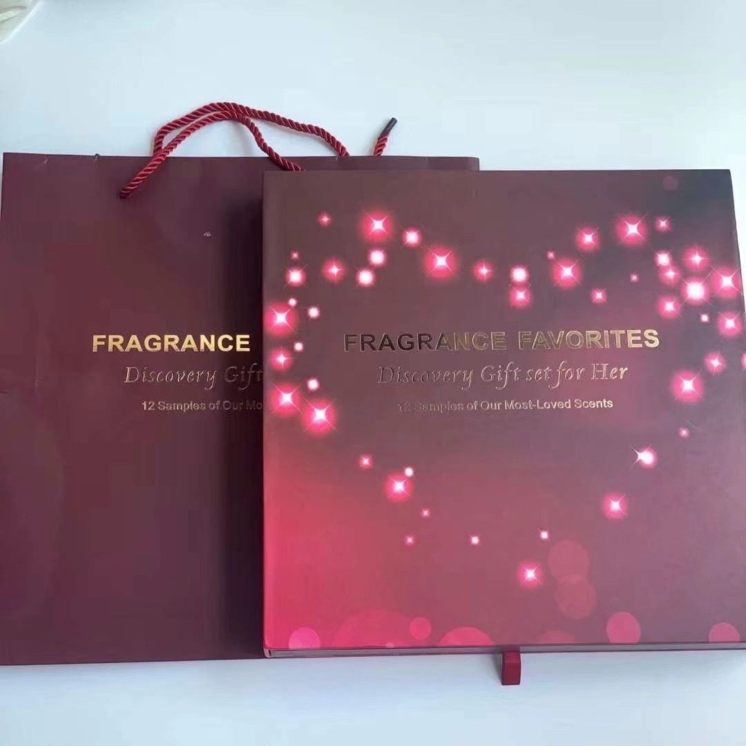 Fragrance Favorites Discovery Gift Set for Her product view 3