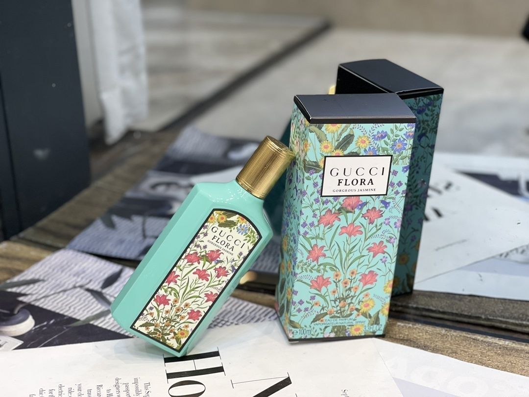 Gucci Flora Gorgeous Jasmine product view 6