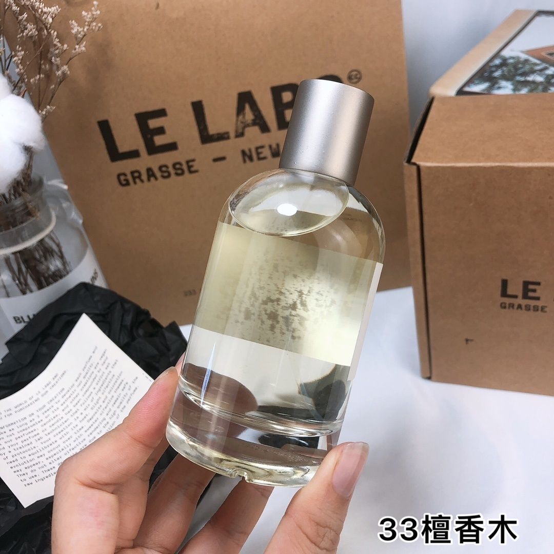 Le Labo Santal 33 product view 2