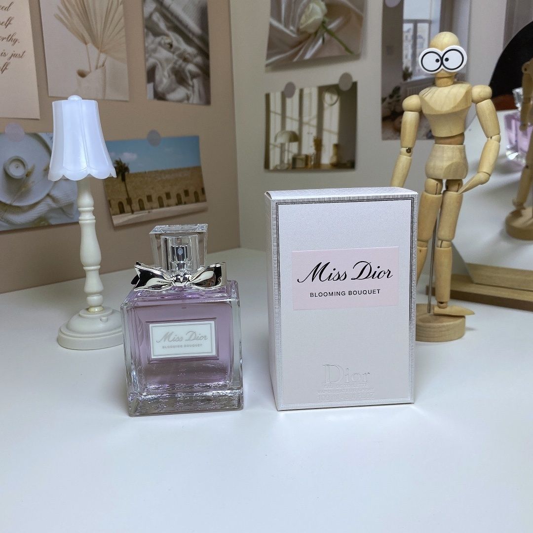 Miss Dior Blooming Bouquet product view 1