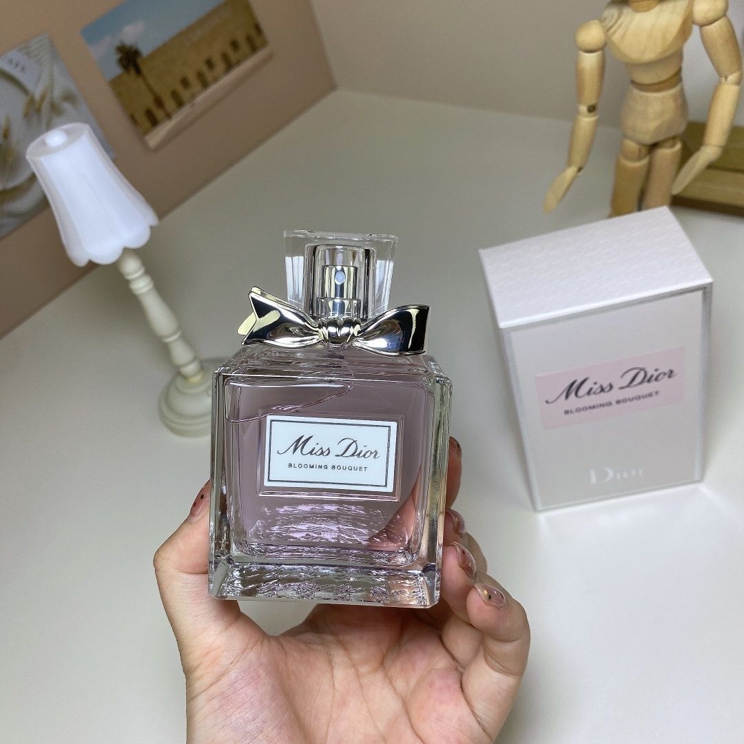 Miss Dior Blooming Bouquet product view 5