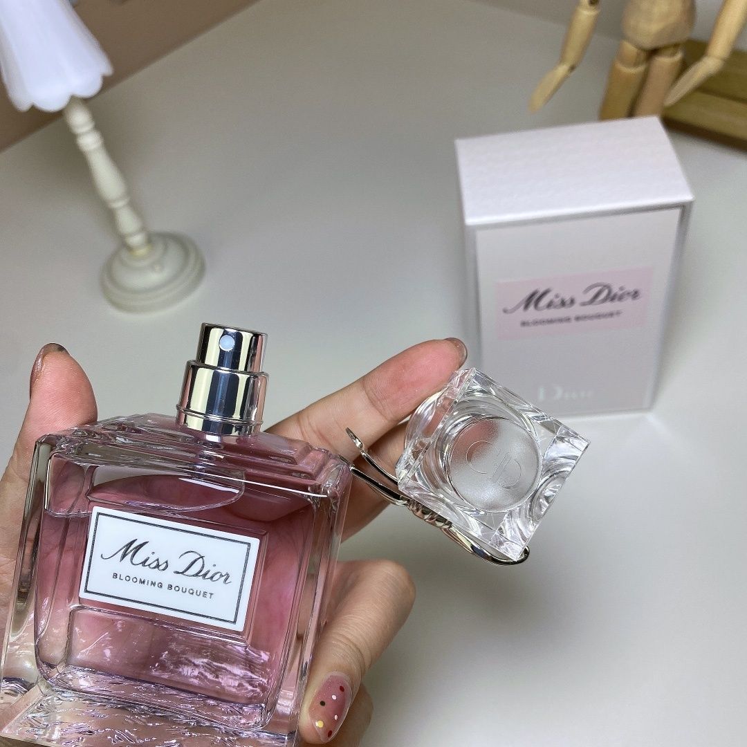 Miss Dior Blooming Bouquet product view 6