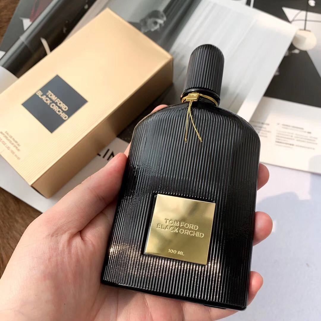 Tom Ford Black Orchid product view 2