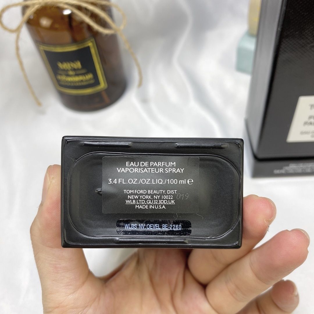 Tom Ford F***ing Fabulous Eau de Parfum product view 7