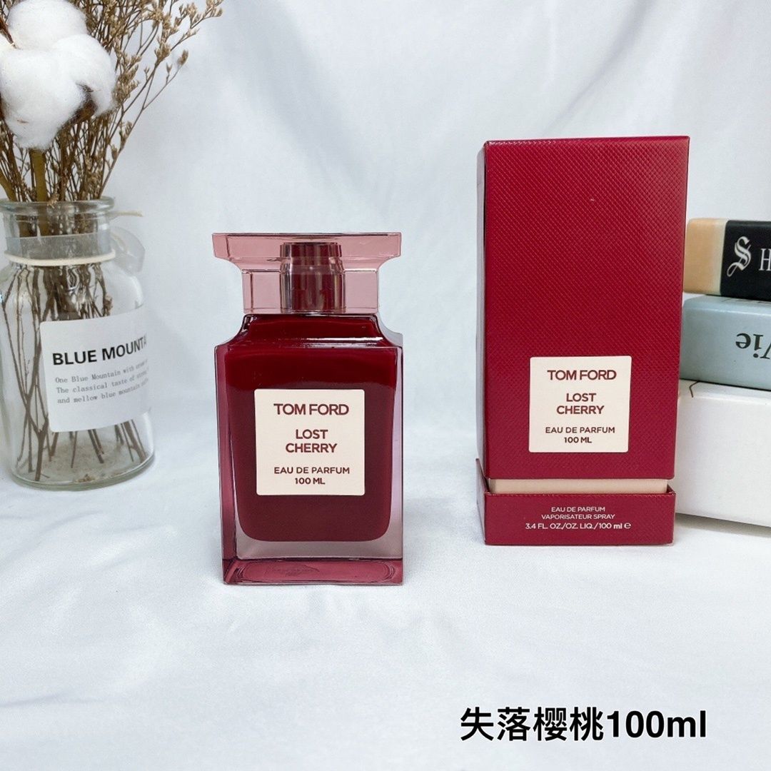 Tom Ford Lost Cherry product view 7