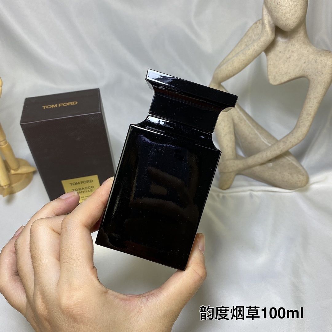 Tom Ford Tobacco Vanille Eau de Parfum product view 8
