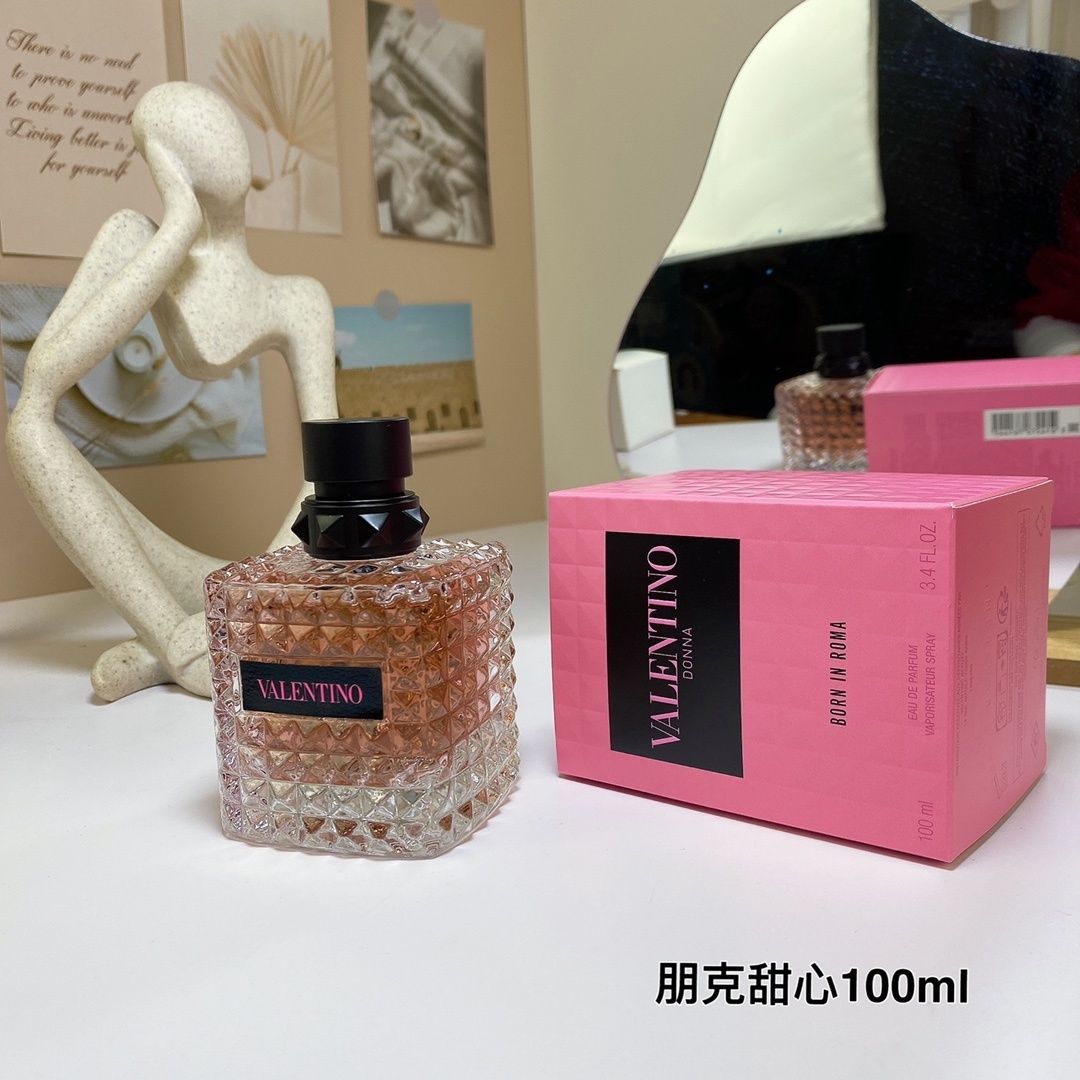 Valentino Donna Born in Roma product view 5