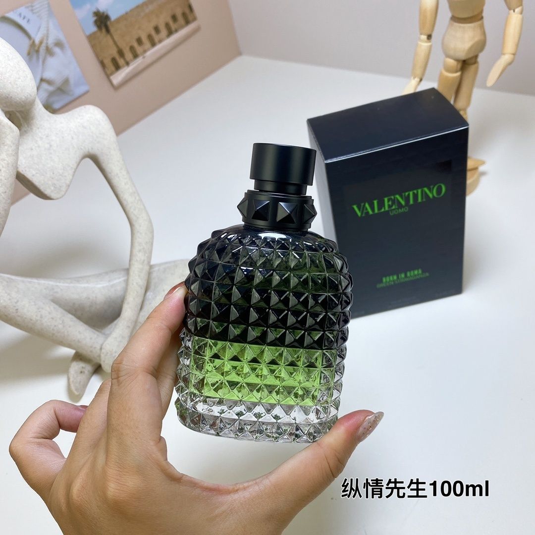 Valentino Uomo Born in Roma Green Stravaganza product view 8