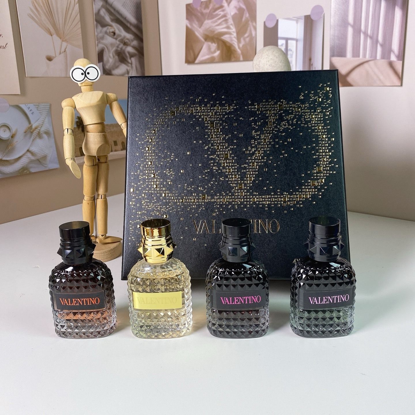 Valentino Uomo Miniature Set product view 1