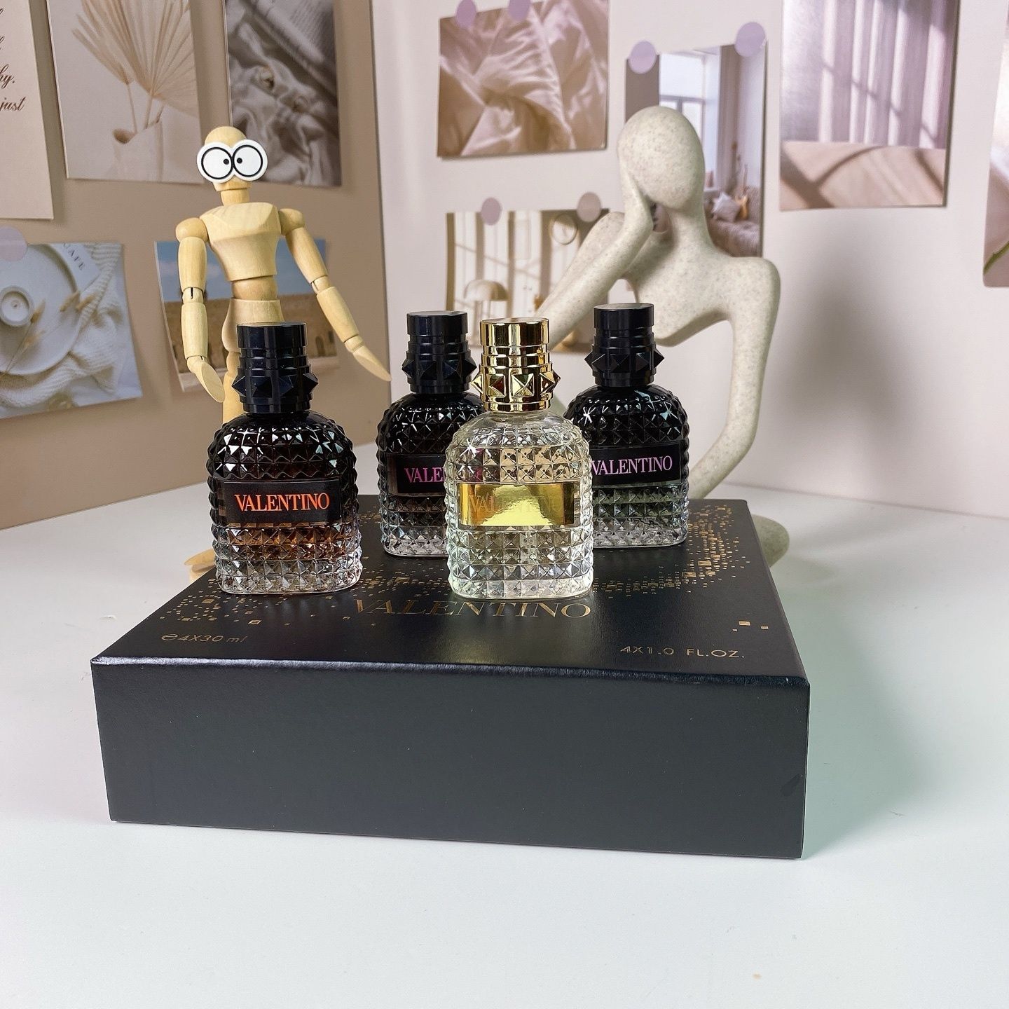 Valentino Uomo Miniature Set product view 6