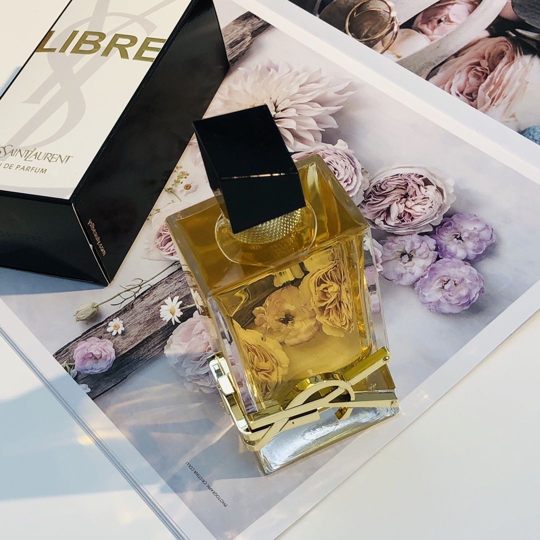 Yves Saint Laurent Libre Eau de Parfum product view 8
