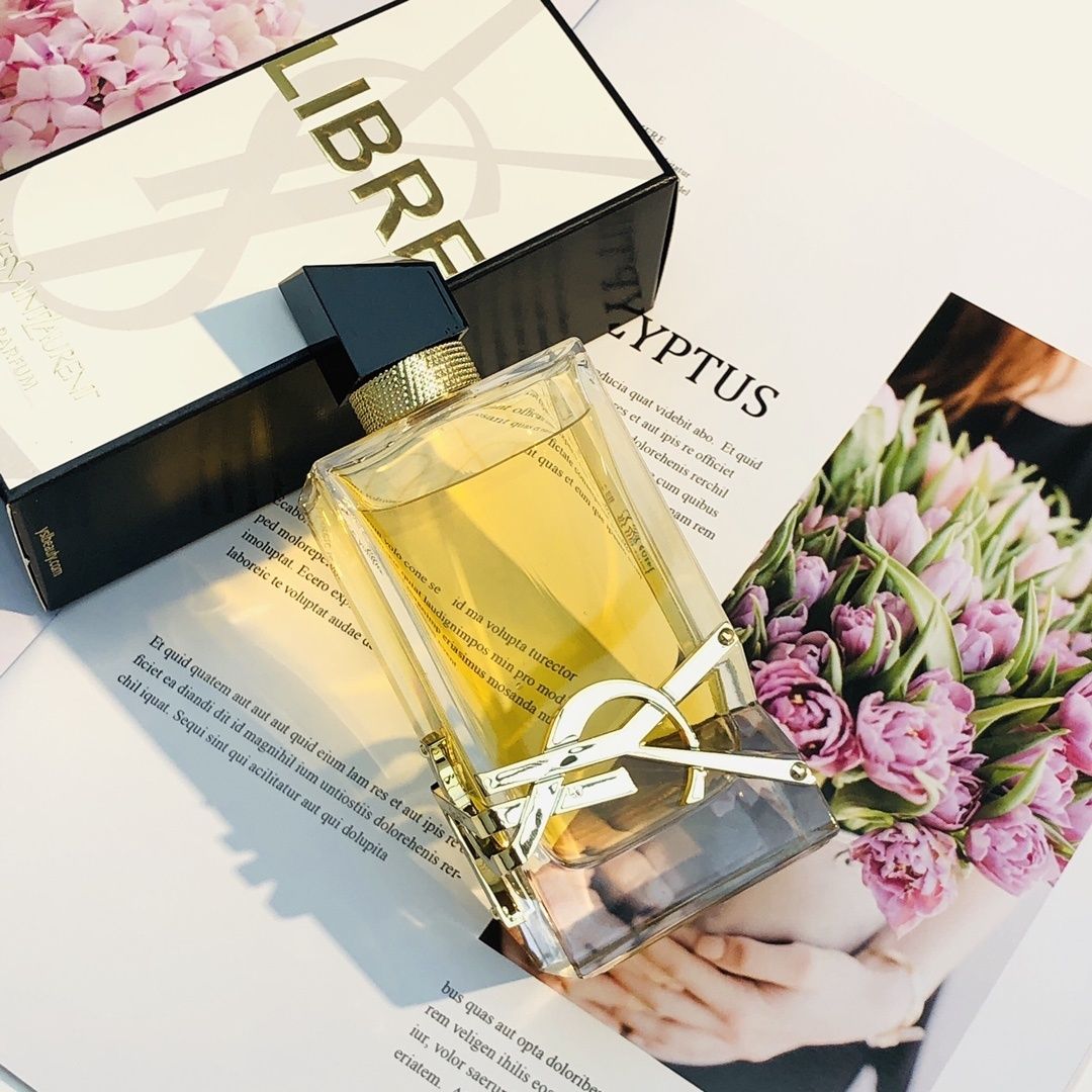 Yves Saint Laurent Libre Eau de Parfum product view 9