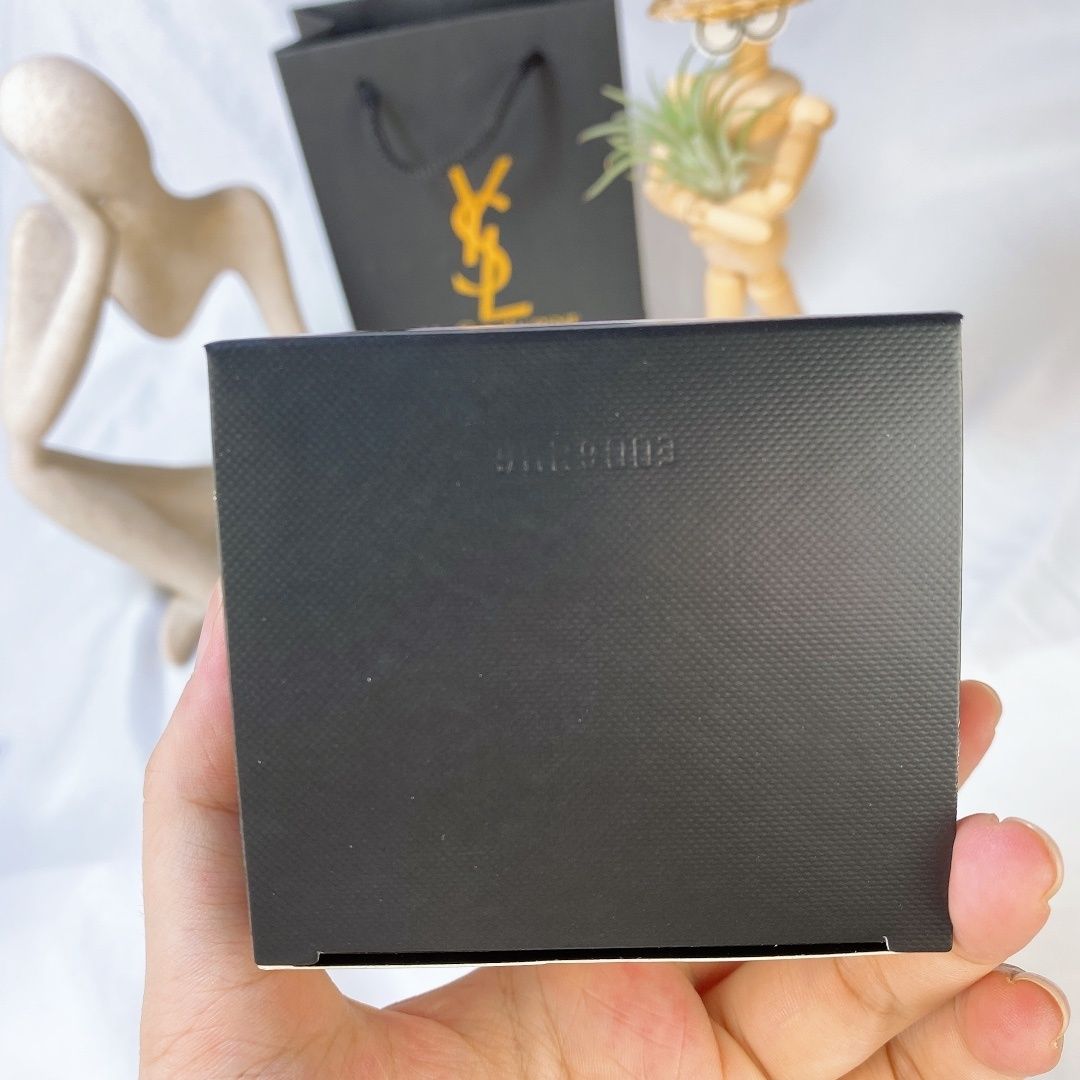 Yves Saint Laurent Mon Paris Eau de Parfum product view 6