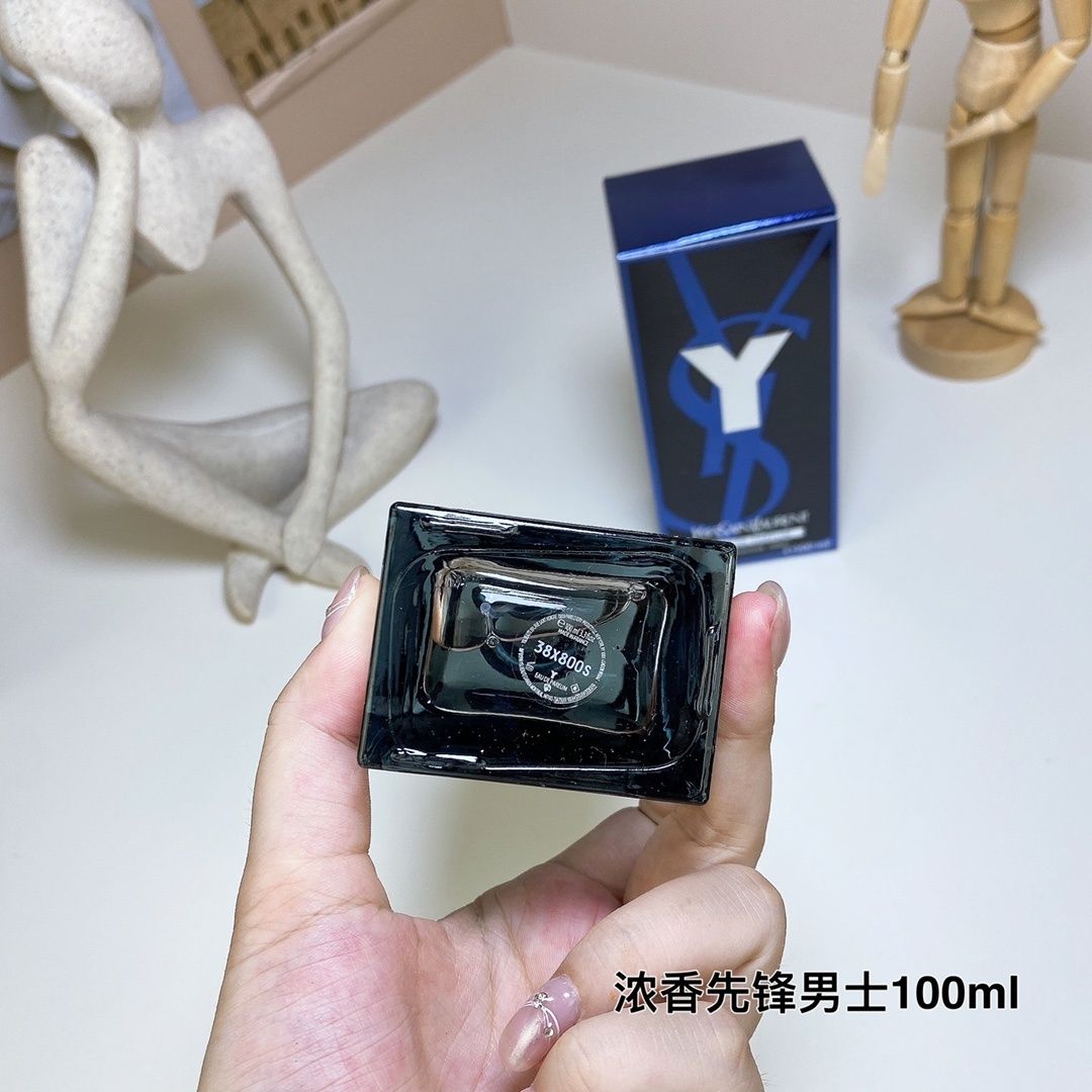 Yves Saint Laurent Y Eau de Parfum 100ml product view 2