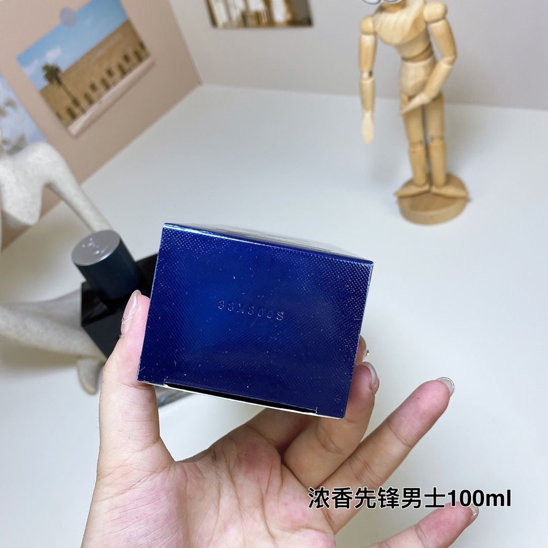 Yves Saint Laurent Y Eau de Parfum 100ml product view 3
