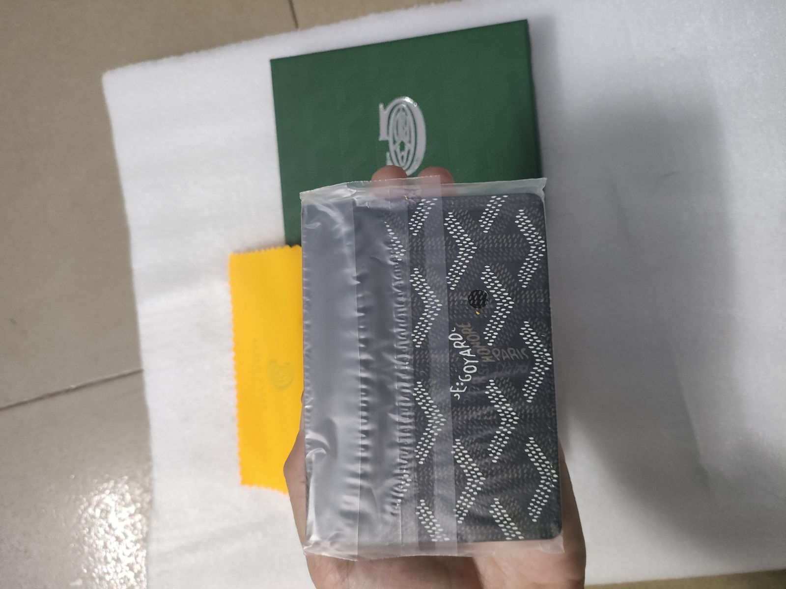 Black Monogram Snap Card Holder K13 product view 1