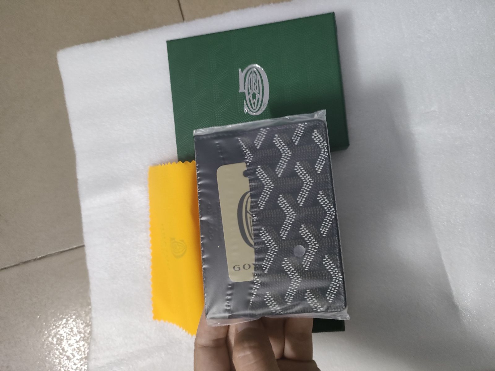 Black Monogram Snap Card Holder K13 product view 4