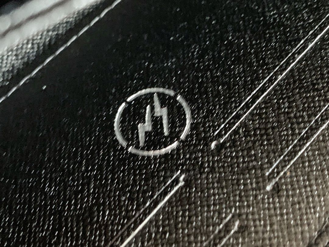 Black Monogram Zip-Around Long Wallet Q05 product view 2