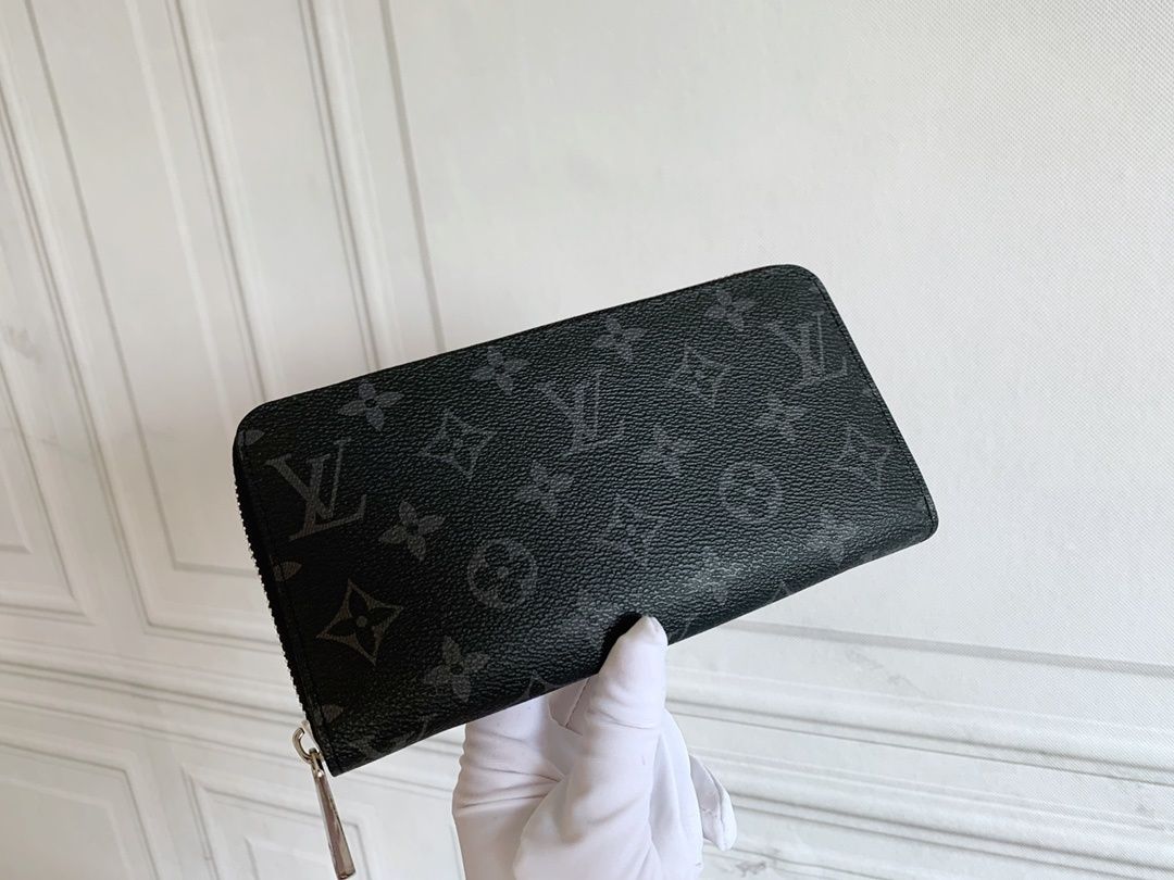 Black Monogram Zip-Around Long Wallet Q05 product view 8
