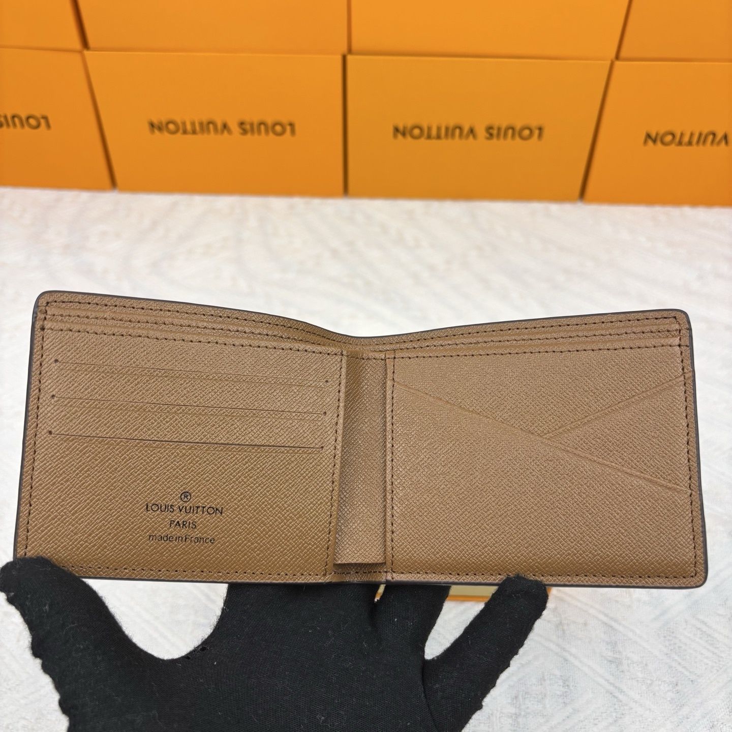 Brown Monogram Bifold Wallet Q02 product view 4