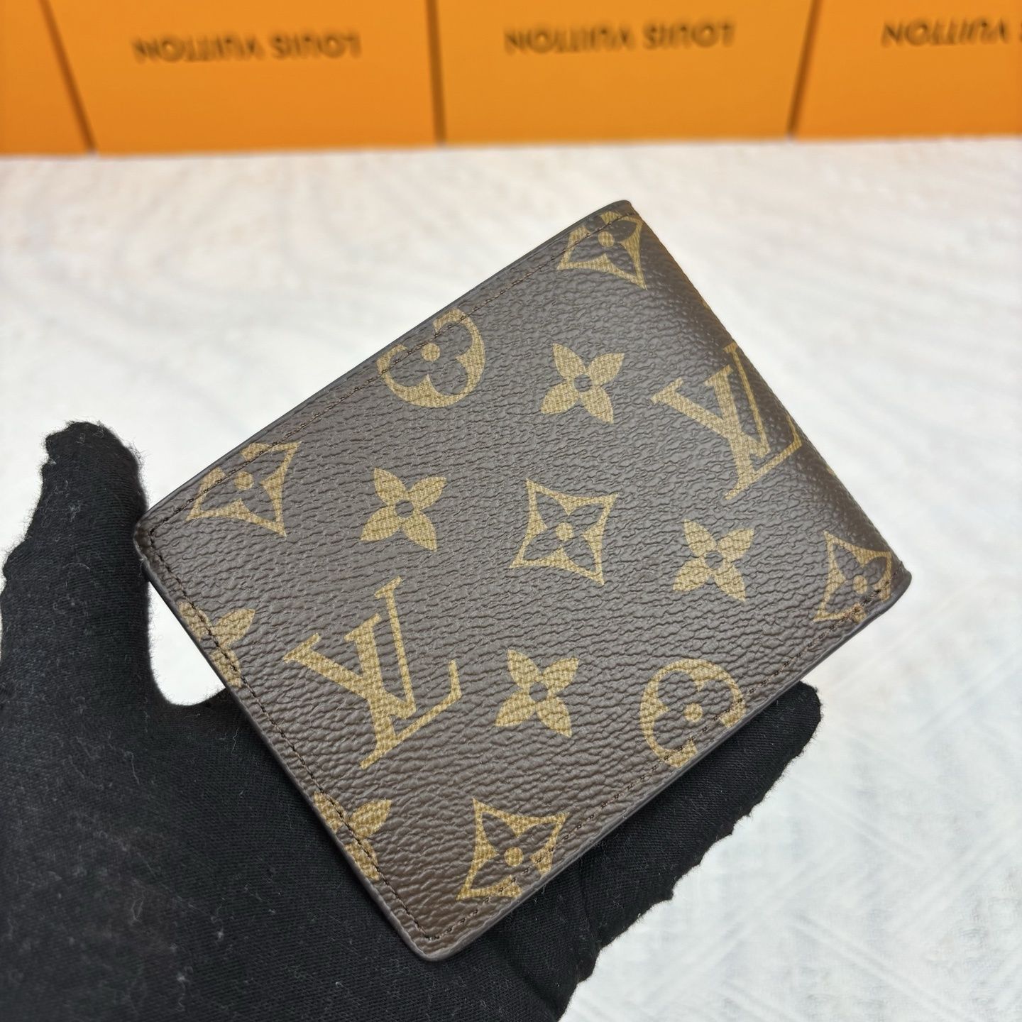 Brown Monogram Bifold Wallet Q02 product view 6