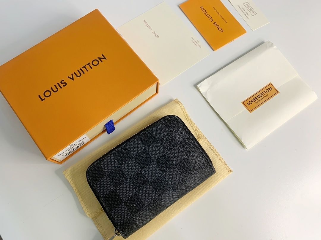 Black Checker Zip-Around Compact Wallet Q14 product view 2