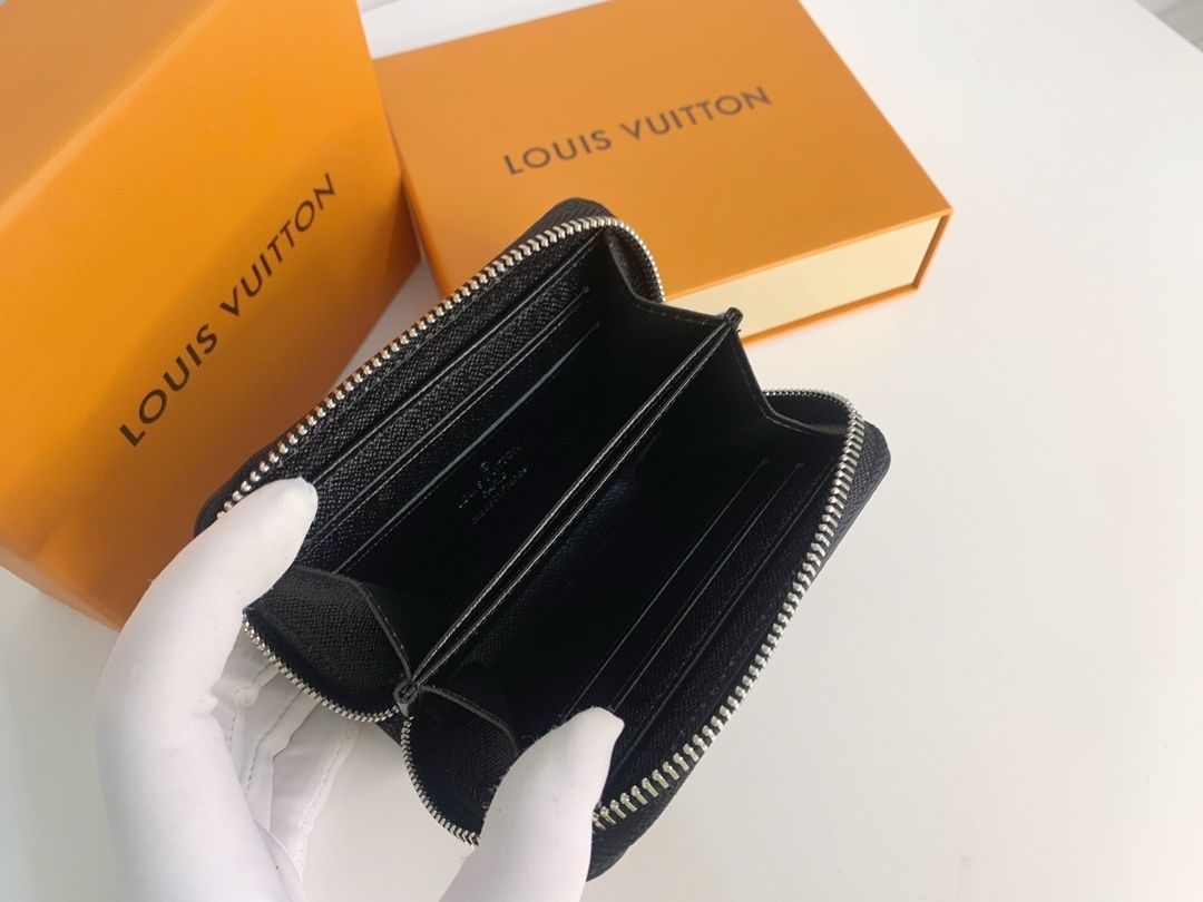 Black Checker Zip-Around Compact Wallet Q14 product view 6