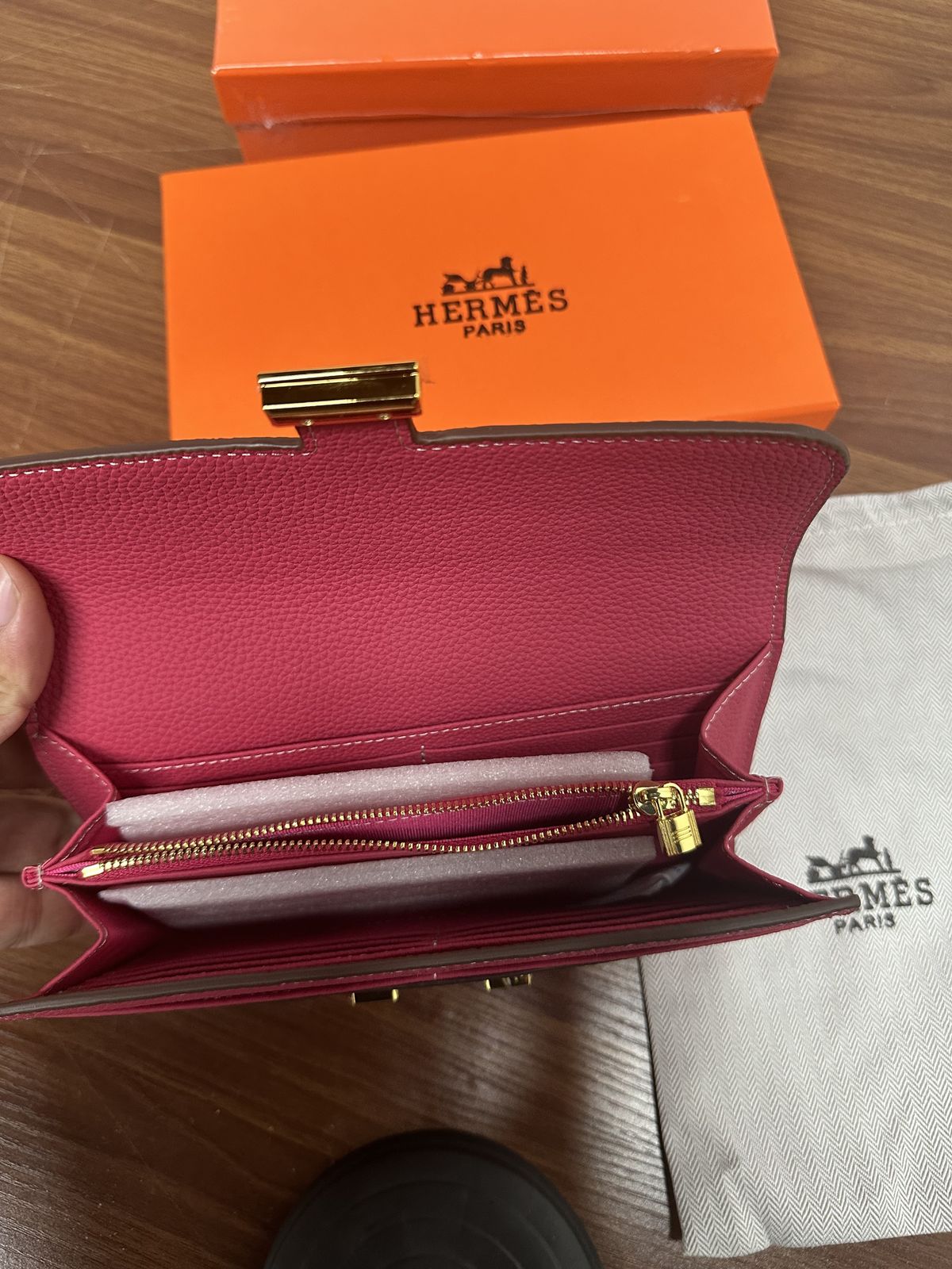 Pink H-Clasp Long Wallet K16 product view 4